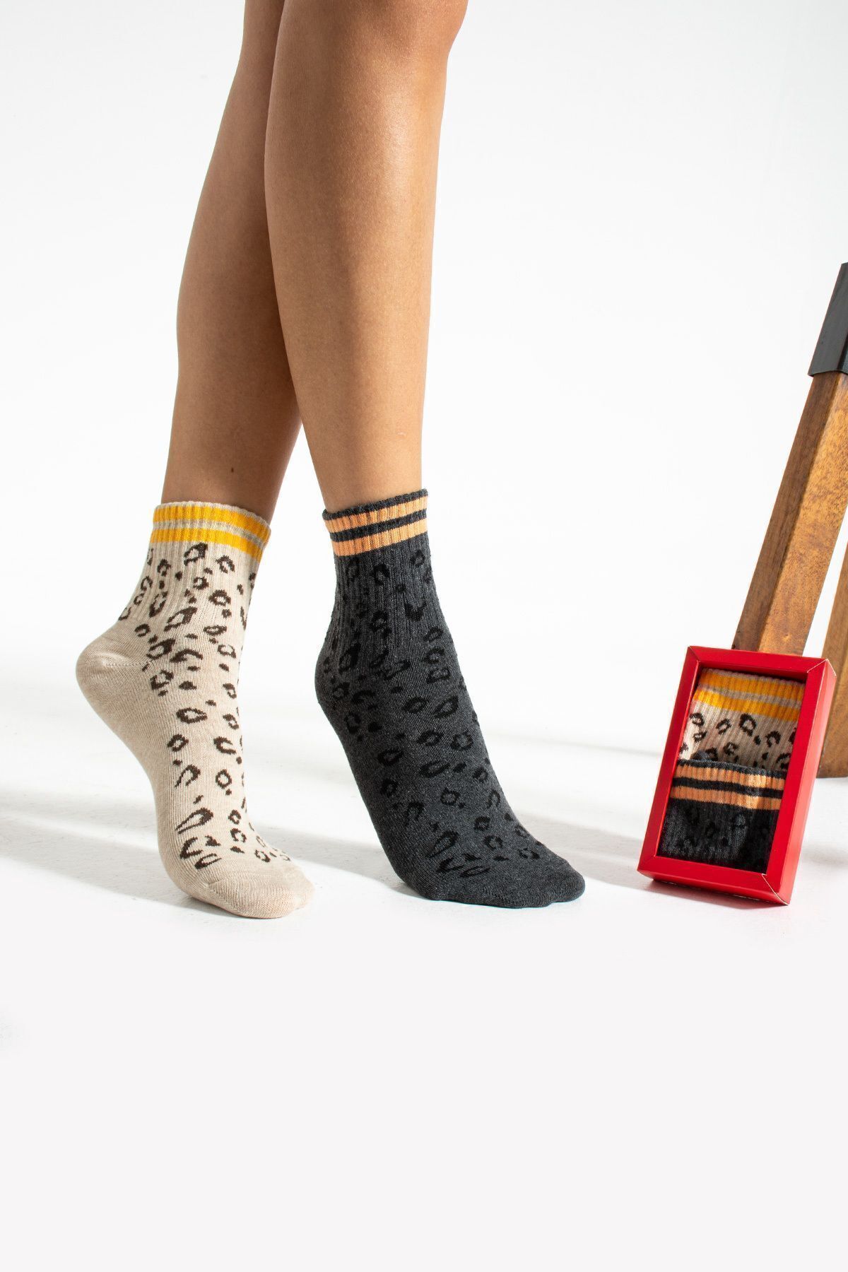 2'li Leopar Çorap Hediye Kutulu